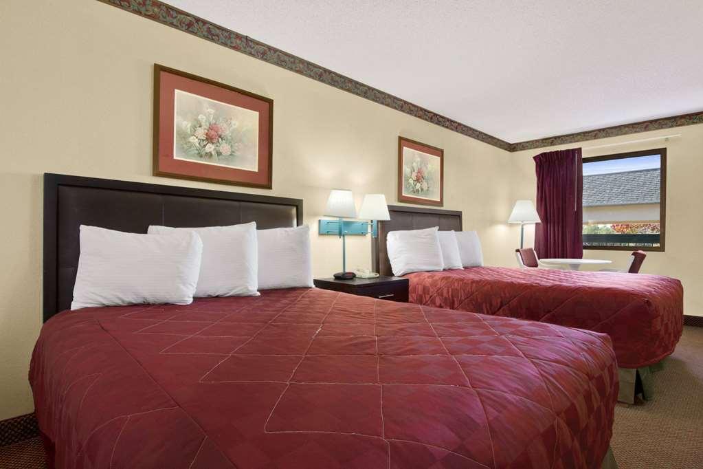 Days Inn By Wyndham Lexington-Columbia Zimmer foto